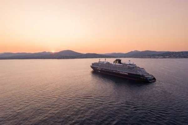 Explora III Makes Waves with Sisley Paris Luxury Wellness
