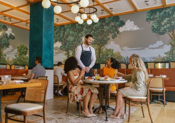 Hilton Takes the Crown as No. 1 Hotel Workplace