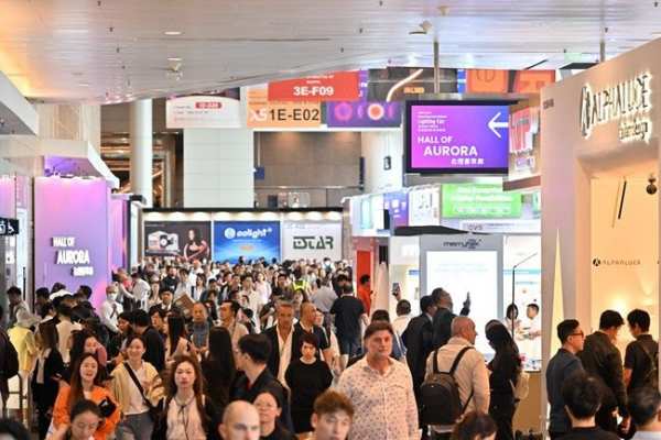 Twin Lighting Fairs Spark Innovation with 3,000 Exhibitors